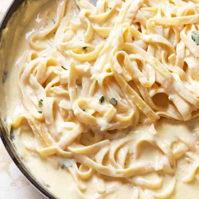 Cheesecake factory alfredo sauce recipe