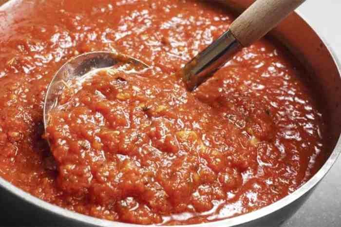 Easy fresh tomato sauce recipe