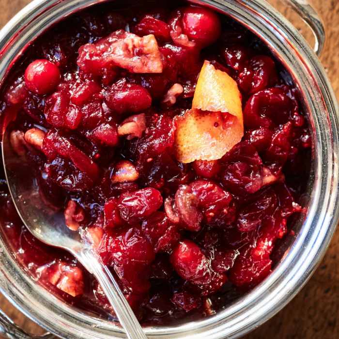 Cranberry sauce recipe orange homemade honey natashaskitchen relish recipes cranberries fresh thanksgiving easy juice real dinner pioneer woman cinnamon holiday