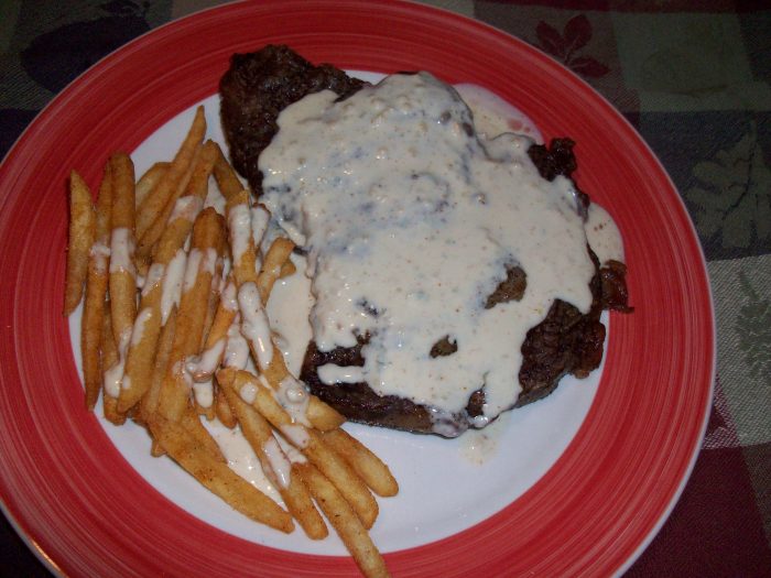 Blue cheese sauce steak recipe